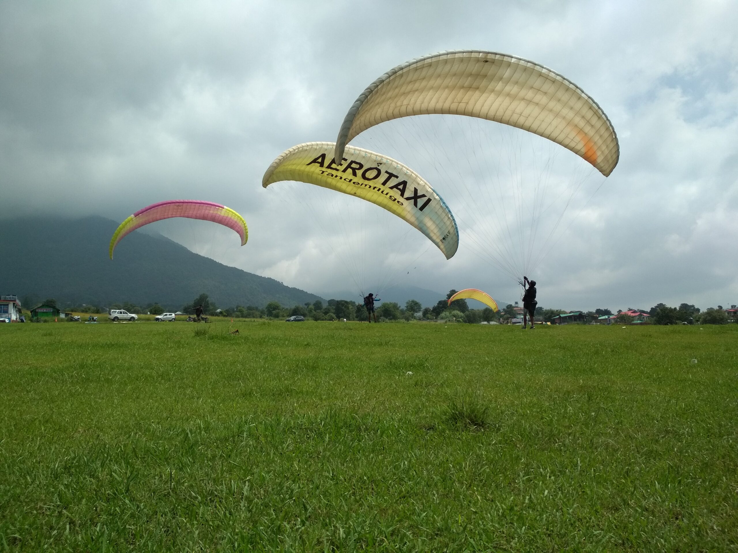 paragliding courses